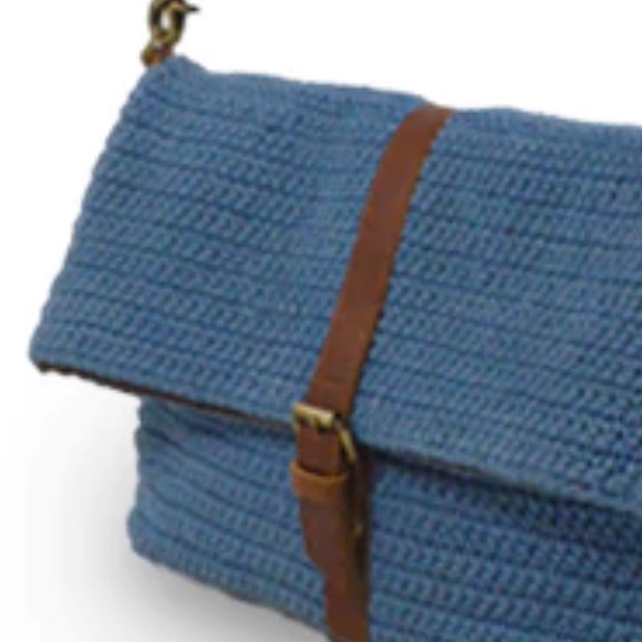 Anabaglish Yolanda Blue Knit Fold-over Crossbody - Picture 9 of 10